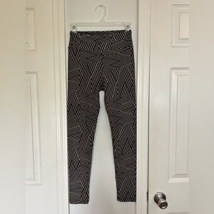 LuLaRoe Leggings with Black and Gray Geometric Pattern